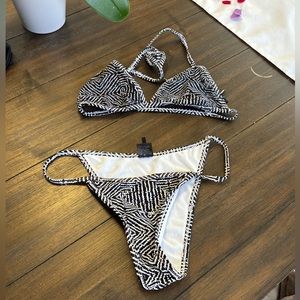 Two piece bikini by fashion, nova size medium